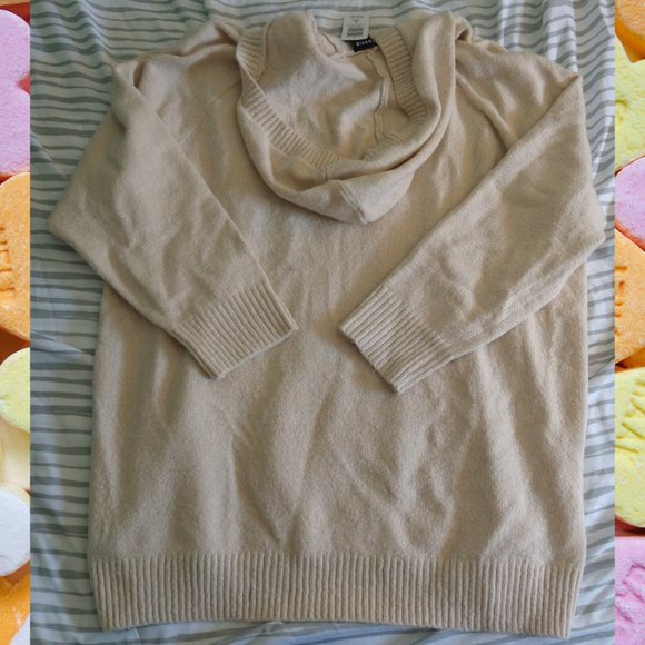 Rainbow lips hooded sweater - Picture 6 of 8